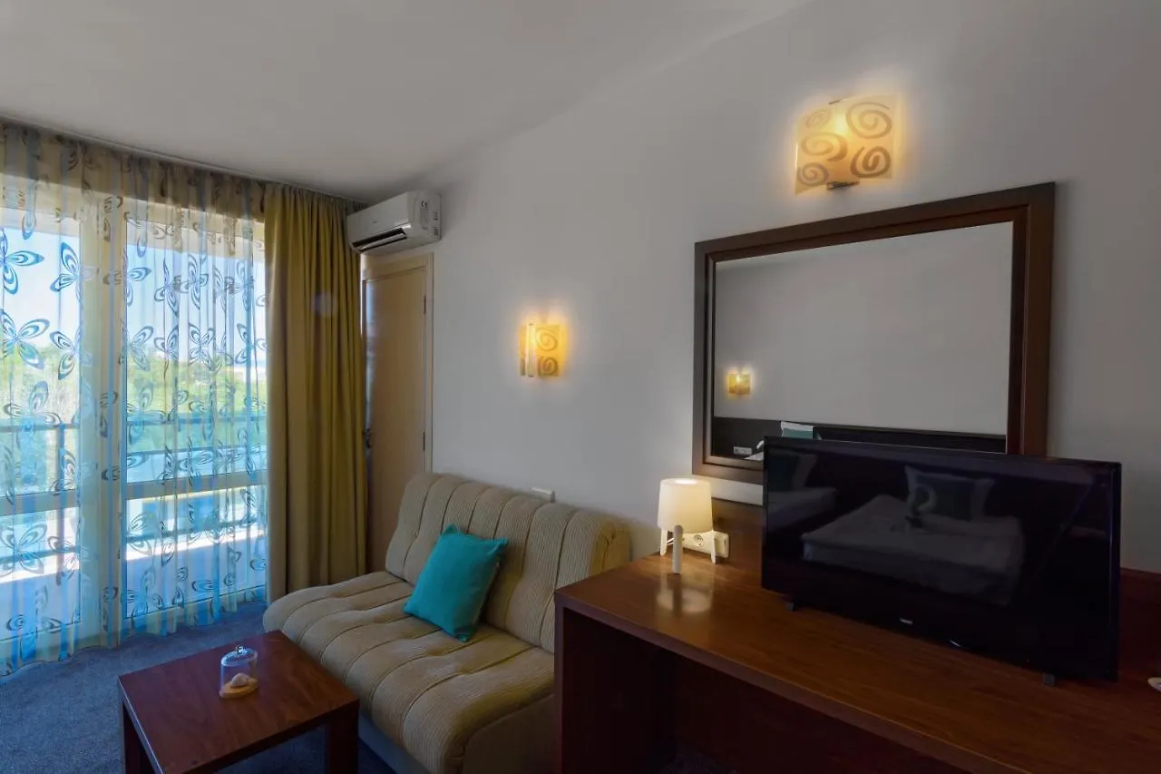 Hotel Glarus Beach Sluneční pobřeží